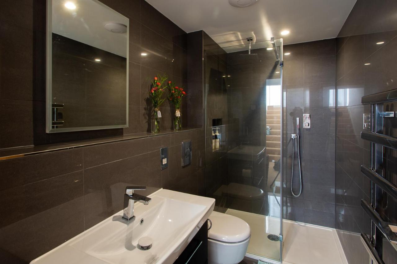 The Retreat, Sauna & Hot Tub, Charming & Cosy Gem Бландфорд-Форум Экстерьер фото